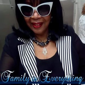 Meet your Posher, Deborah